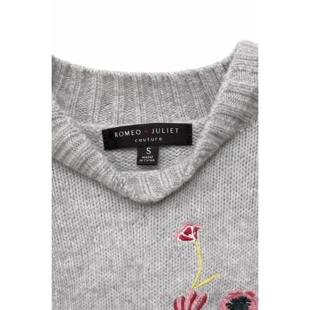 Romeo Juliet Couture Floral Poppy Embroidered Oversized Grandmacore Small - Picture 9 of 10
